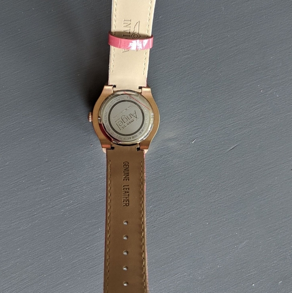 Watch - Picture 2 of 2